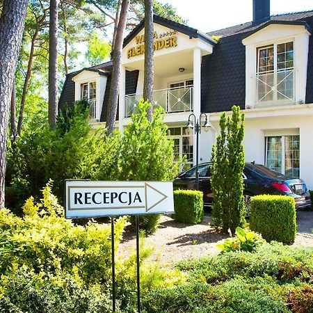 Willa Alexander Resort & Spa - Caloroczny Kryty Basen Mielno  Esterno foto